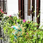 Cozy Design - Near Keleti & Citypark * בודפשט