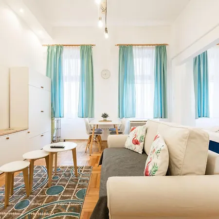 Cozy Design - Near Keleti & Citypark *